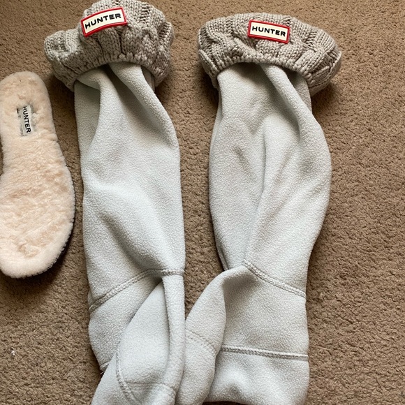 COPY - Women’s size 8 hunter boots; lightly used - Picture 4 of 4